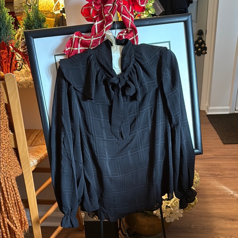Black dressy blouse